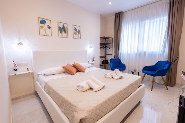 Rooms in the Heart of Taormina